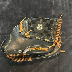 Black & Brown Franklin 4192 Baseball Glove 13" RHT vel cro Adjustable